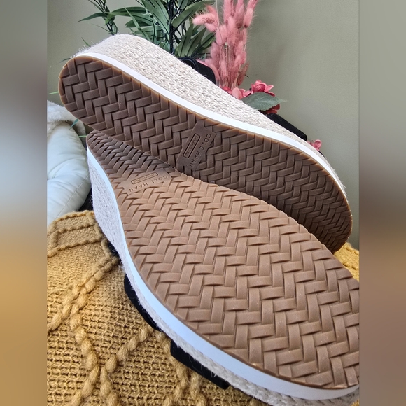 NWOT Cole Haan wedge sandals, Size 9B, Black - Picture 5 of 6